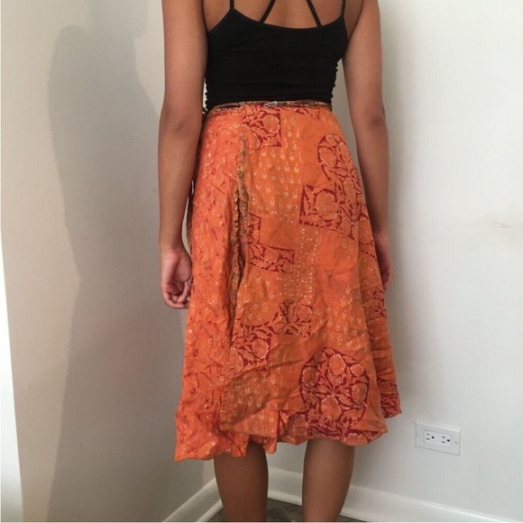 2 Hippie Skirts FUNKY PEOPLE Green Paisley M & INDIAN 2-way Orange Silk Wrap OS - Picture 13 of 14